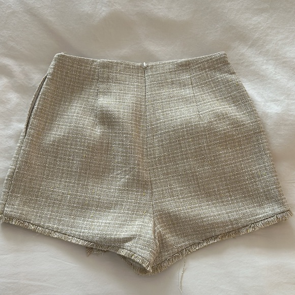 Audrey Skort - Lovers & Friends - Picture 7 of 8